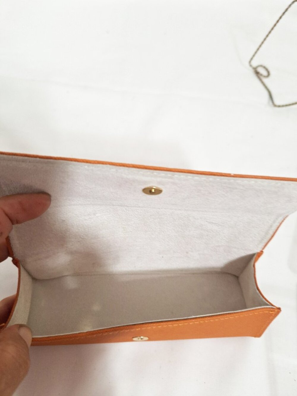Tory Burch Eyeglass Case Magnetic Orange - Picture 2 of 4